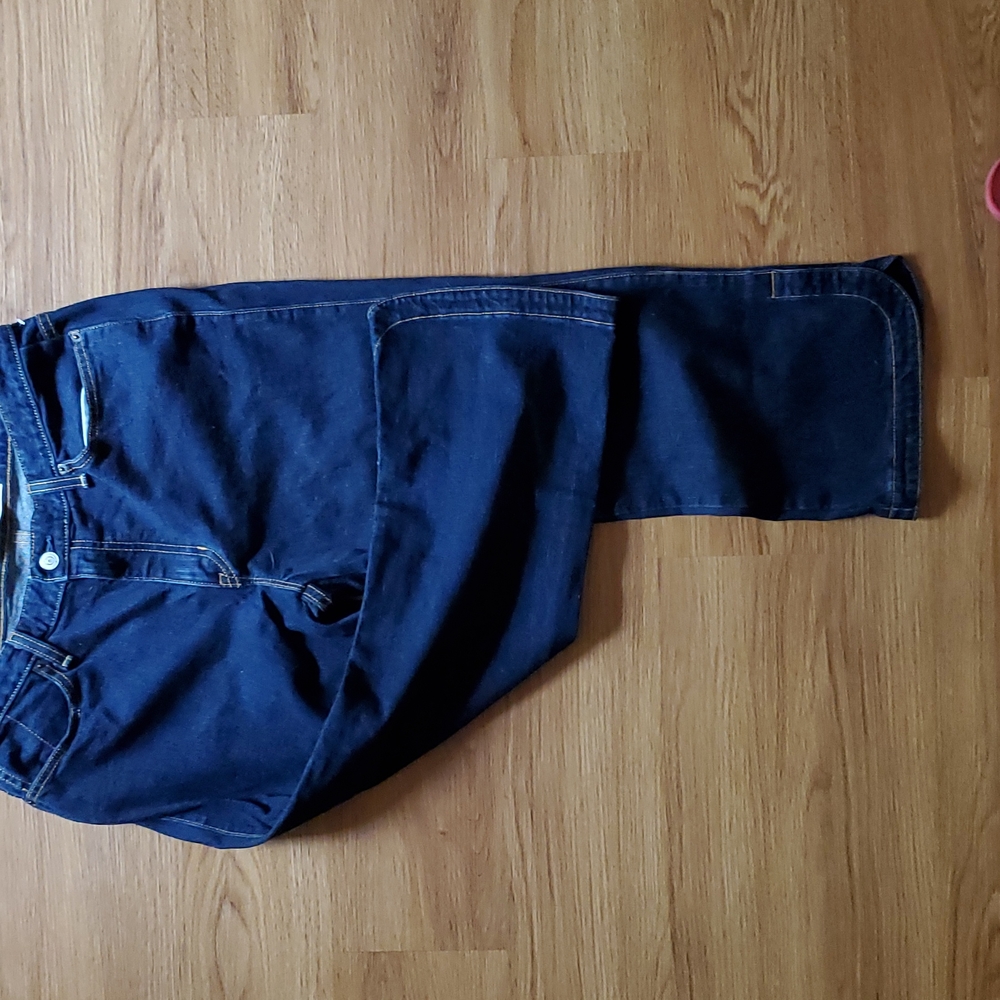Womens Gap Cropped Boot Cut Jeans.